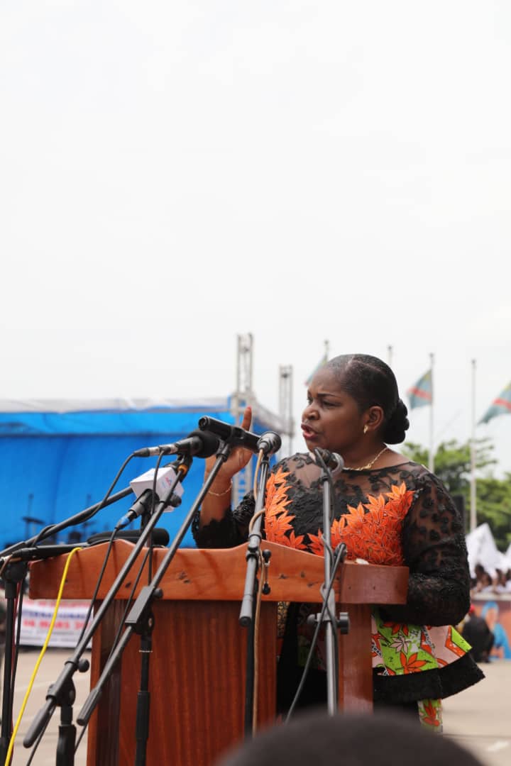 Ministre d'Etat du genre, famille et enfant Béatrice Lomeya
